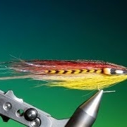 Tying-the-Sunrise-flatwing-with-Barry-Ord-Clarke