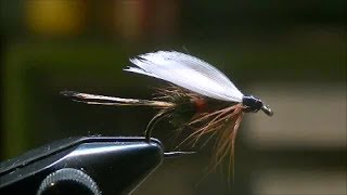 How to tie a Royal Coachman (Wet Fly) - scandicAngler.com