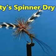Fly-tying-a-Rustys-Spinner-Dry-Fly