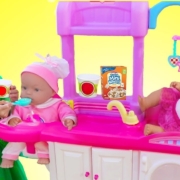 Emma-Pretend-Play-Babysitting-Cry-Baby-Dolls-w-Nursery-Playset-Girl-Toys