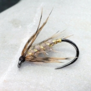 Fly-Tying-How-to-tie-a-simple-Wet-Fly-for-river-fishing