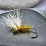 How-to-tie-a-Double-Decker-style-dry-fly
