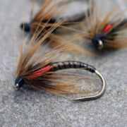 How-to-tie-a-Duck-Fly-variation