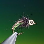 Fly-tying-a-simple-Caddis-larva-with-Barry-Ord-Clarke