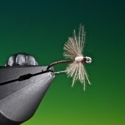 Fly-Tying-a-CDC-Spent-wing-midge-with-Barry-Ord-Clarke