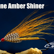 Two-tone-Amber-Shiner-classic-bucktail-fly-tying