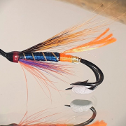 Tying-a-fly-called-Sally-Fly-Tying-tutorial-Ivar39s-Fly-Workshop